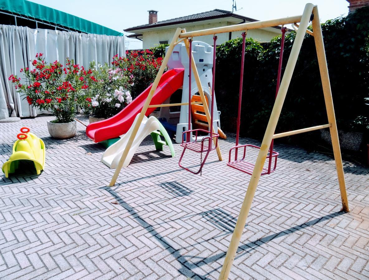 Residenza Il Giglio Bed & Breakfast Mozzecane Luaran gambar